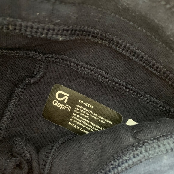 Baby Gap Jogger Set w/ Hat – Navy (Size 18-24M) |  [💥BUNDLE 3 items] - Picture 3 of 3